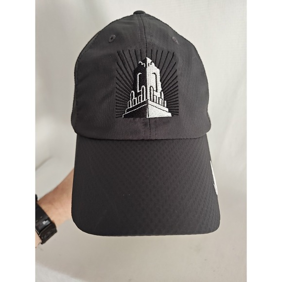 NWT Nike Golf Hat Lightweight Gray Black 247077-060 Art Deco Skyscraper Logo - Picture 2 of 12